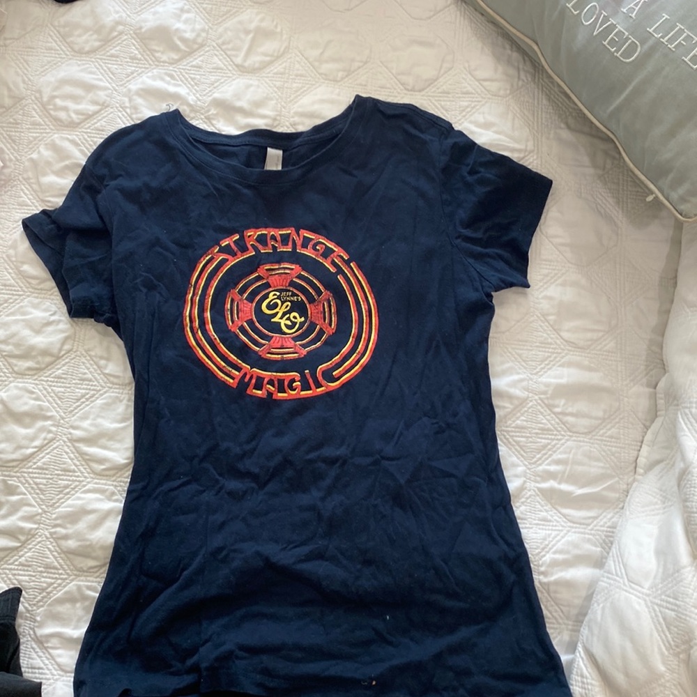 Women's Navy Graphic Tee - Short Sleeve